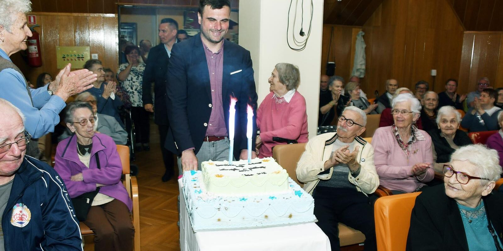 Sisak: Zajednička proslava rođendana korisnika Doma za starije osobe rođenih u 5. mjesecu