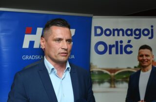 Sisak: Kandidat za gradonačelnika Domagoj Orlić proslavio je pobjedu