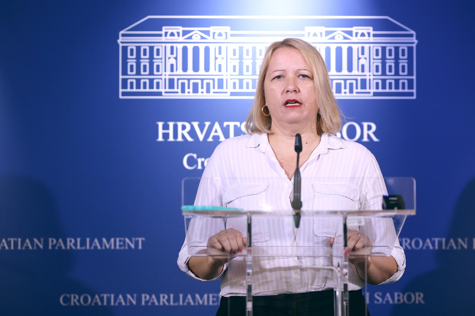 Zagreb: Kristina Ikić Baniček o lokalnim izborima i plaći gradonačelnika Siska