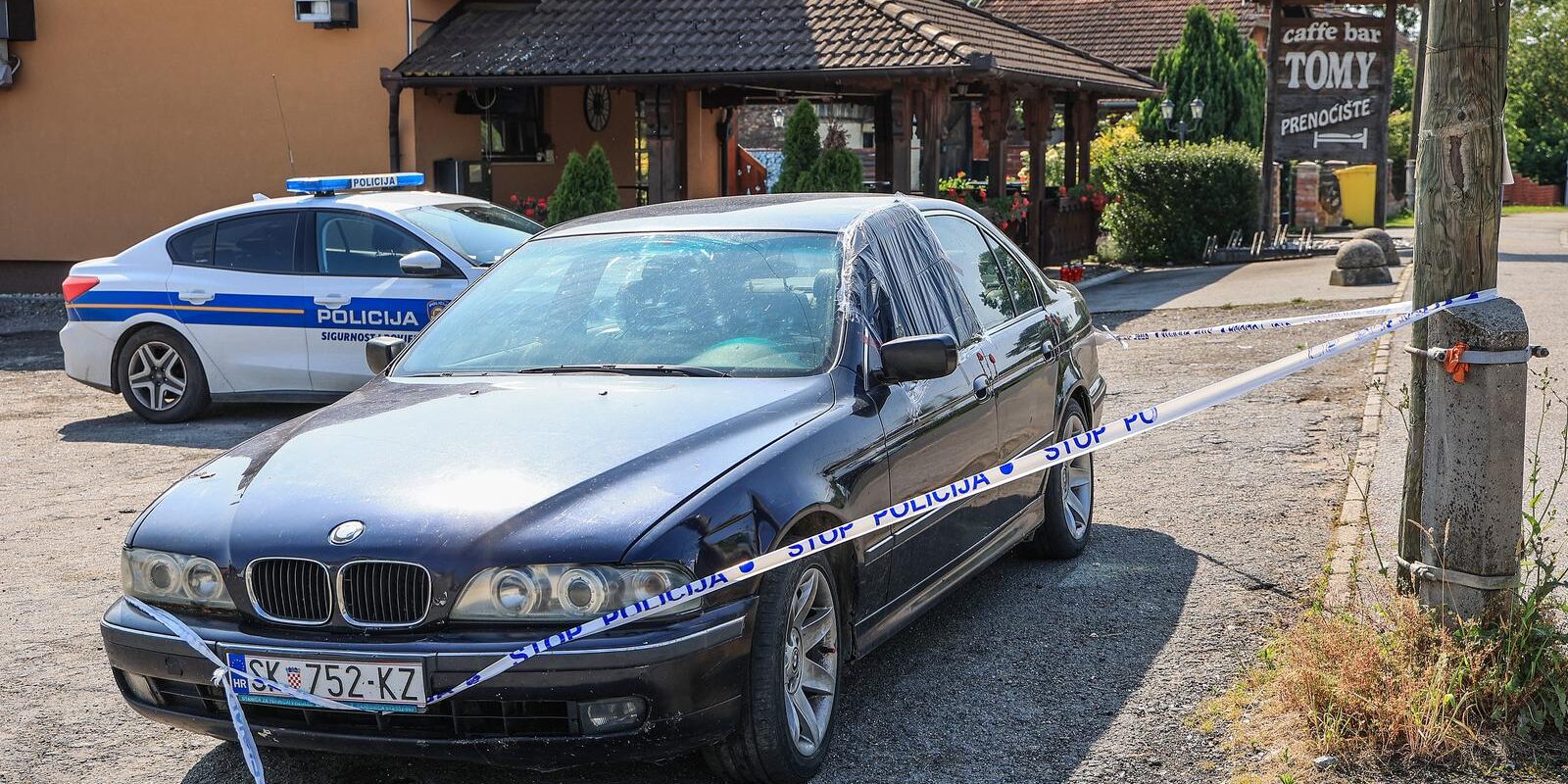 Sisak: Muškarac ubijen ispred ugostiteljskog objekta
