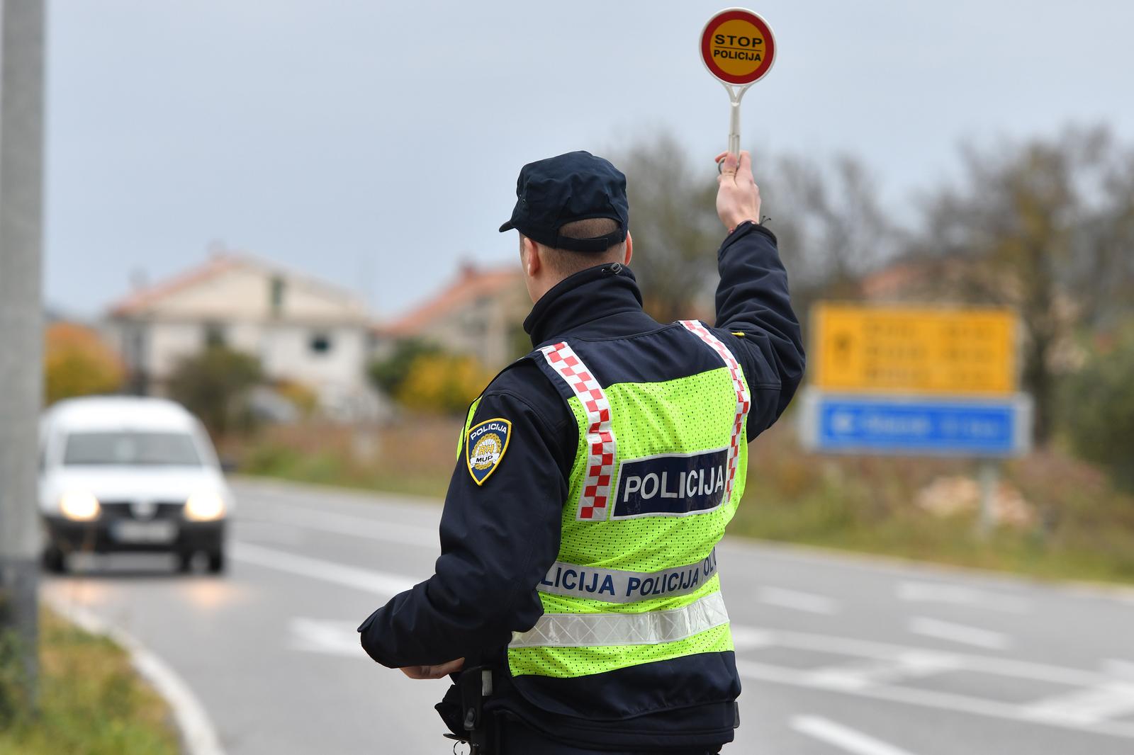 ibenik: Poja?ane kontrole prometne policije na prometnicama grada