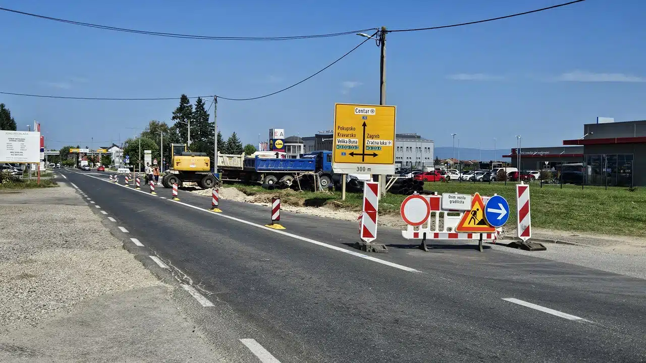 Poceli-radovi-na-rekonstrukciji-3.jpg
