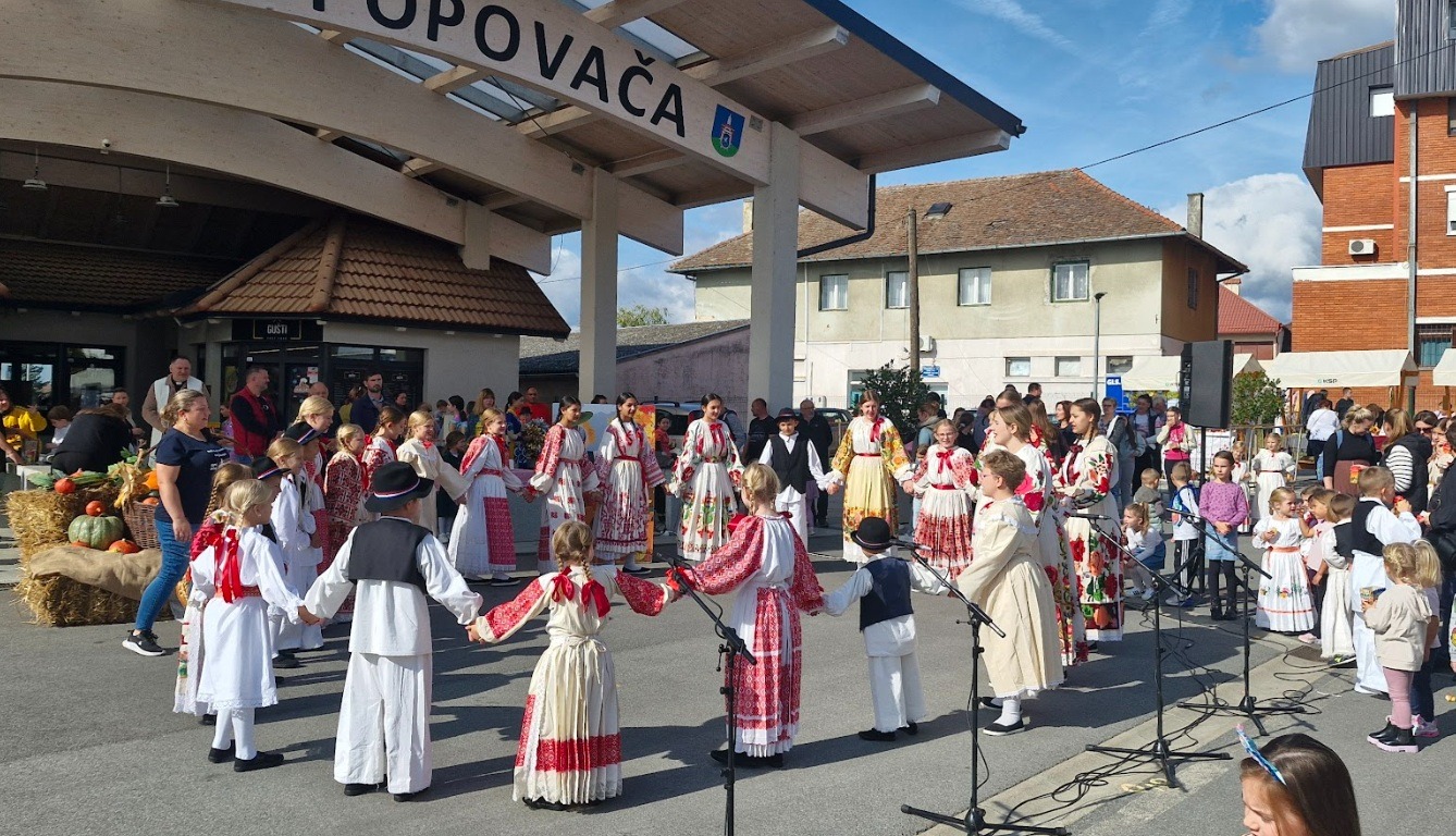 dani kruha popovača