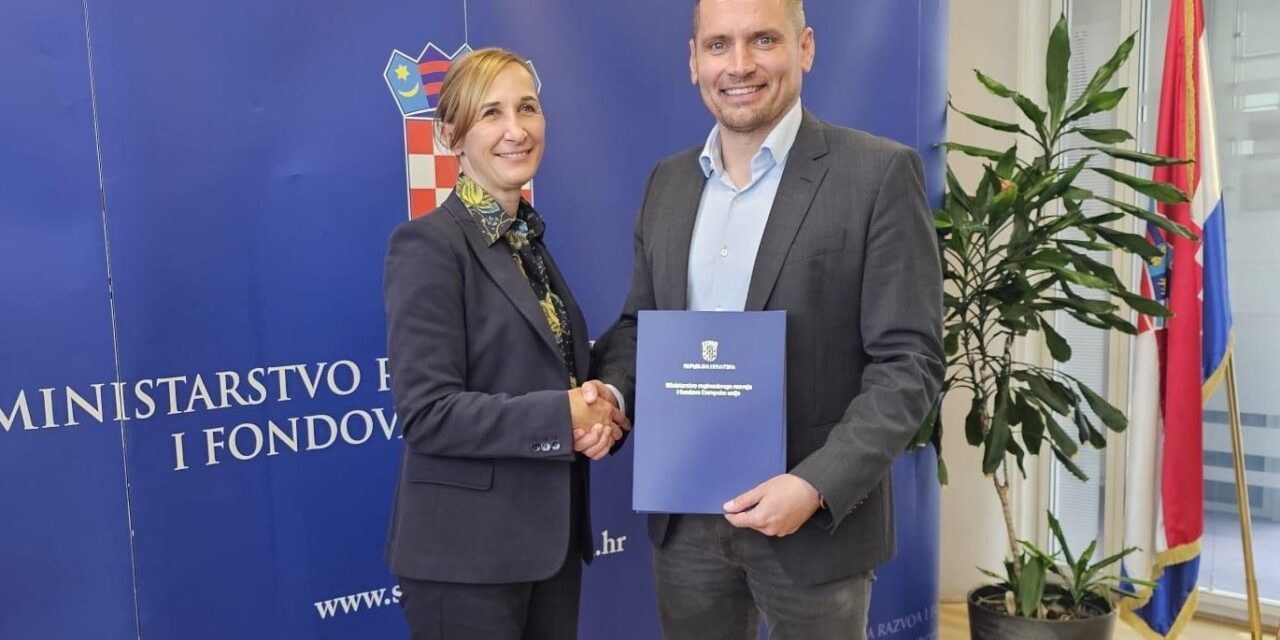 potpisivanje-ugovora