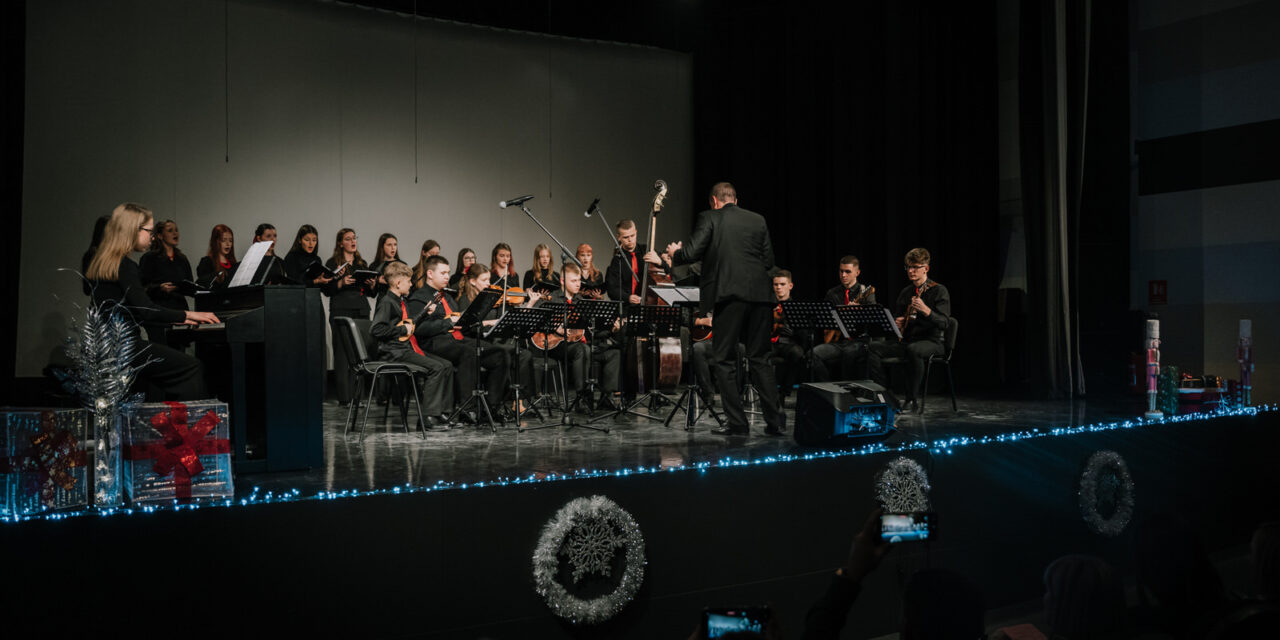 bozicni-koncert-glazbene-skole-(44)