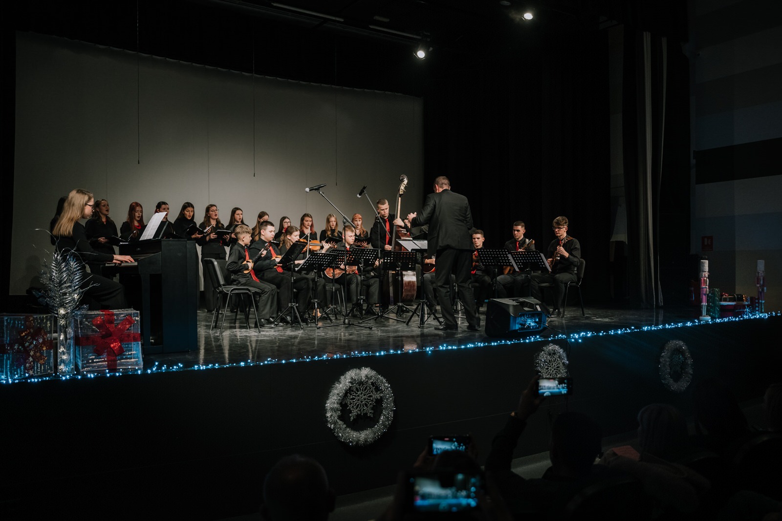 bozicni-koncert-glazbene-skole-(44)