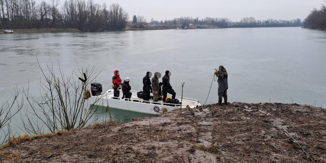 HGSS i Ronioci ATJ Lučko u Savi kod Jasenovca našli tijelo žene