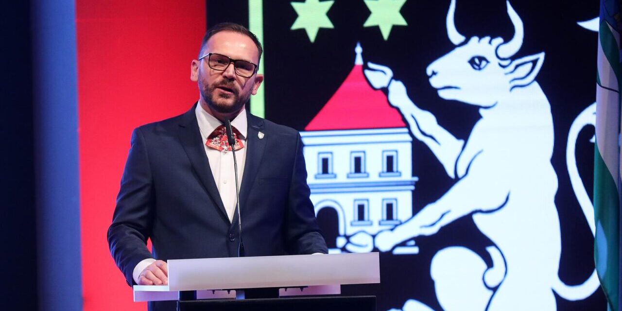 U povodu Dana Grada Velike Gorice  Andrej Plenković sudjelovao je na svečanoj sjednici Gradskog vijeća