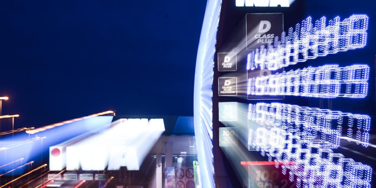 Zagreb: Gužve na benzinskim postajama zbog sutrašnjeg poskupljenja goriva