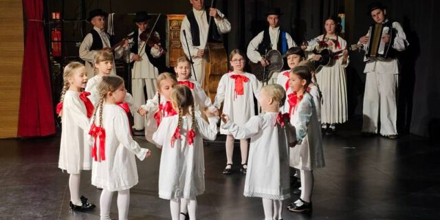 nasekoloveselo21032026_19