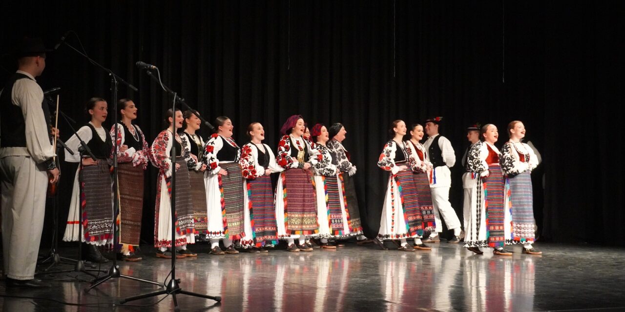 smotrakoreografiranogfolklora-(2)