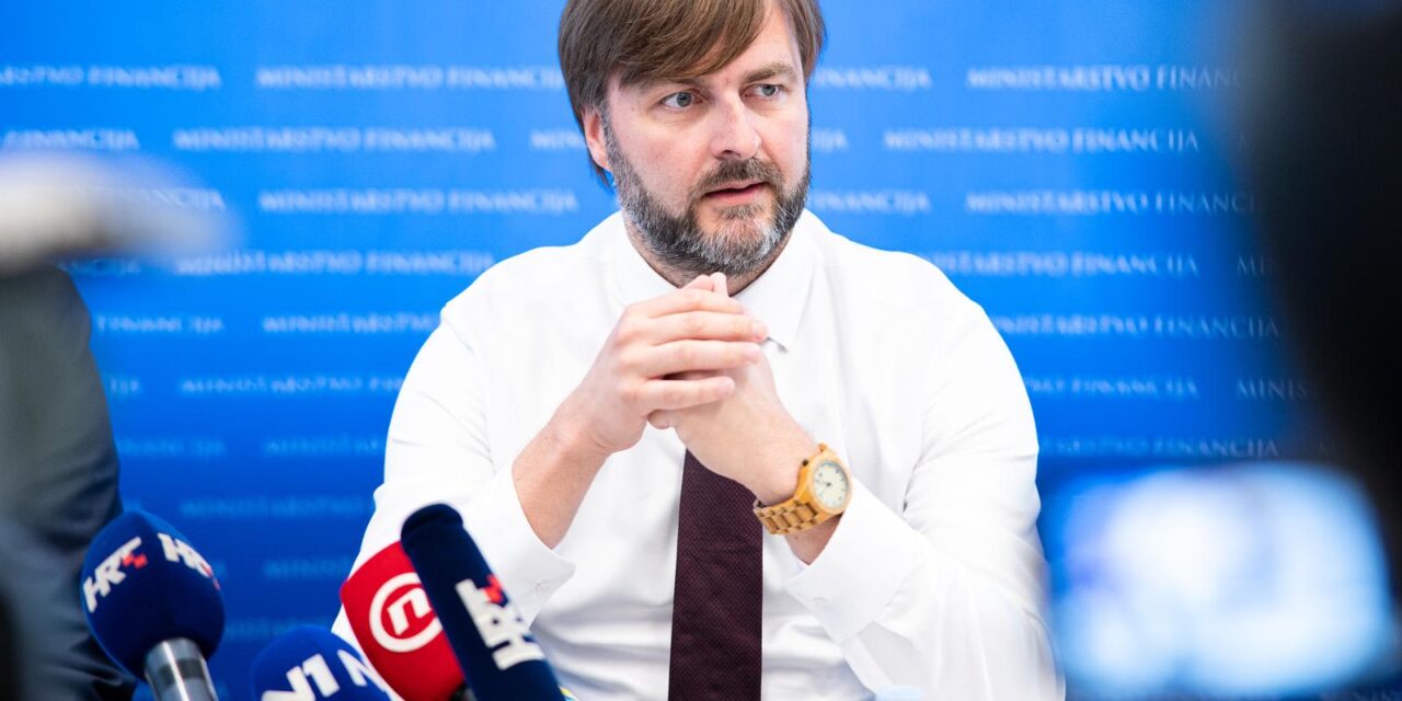 Zagreb: Ministar Ćorić o poreznim izmjenama